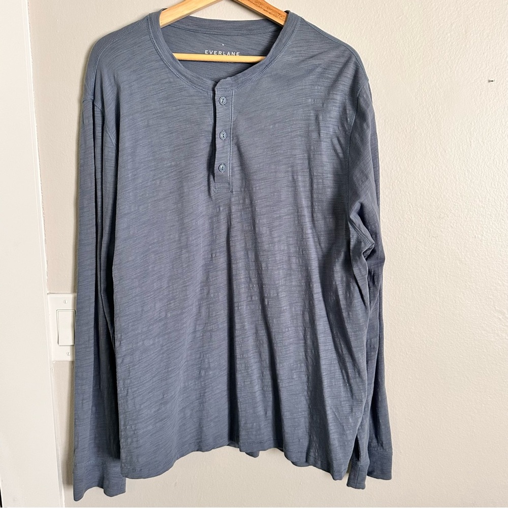 Everlane Men's Blue Long Sleeve Henley